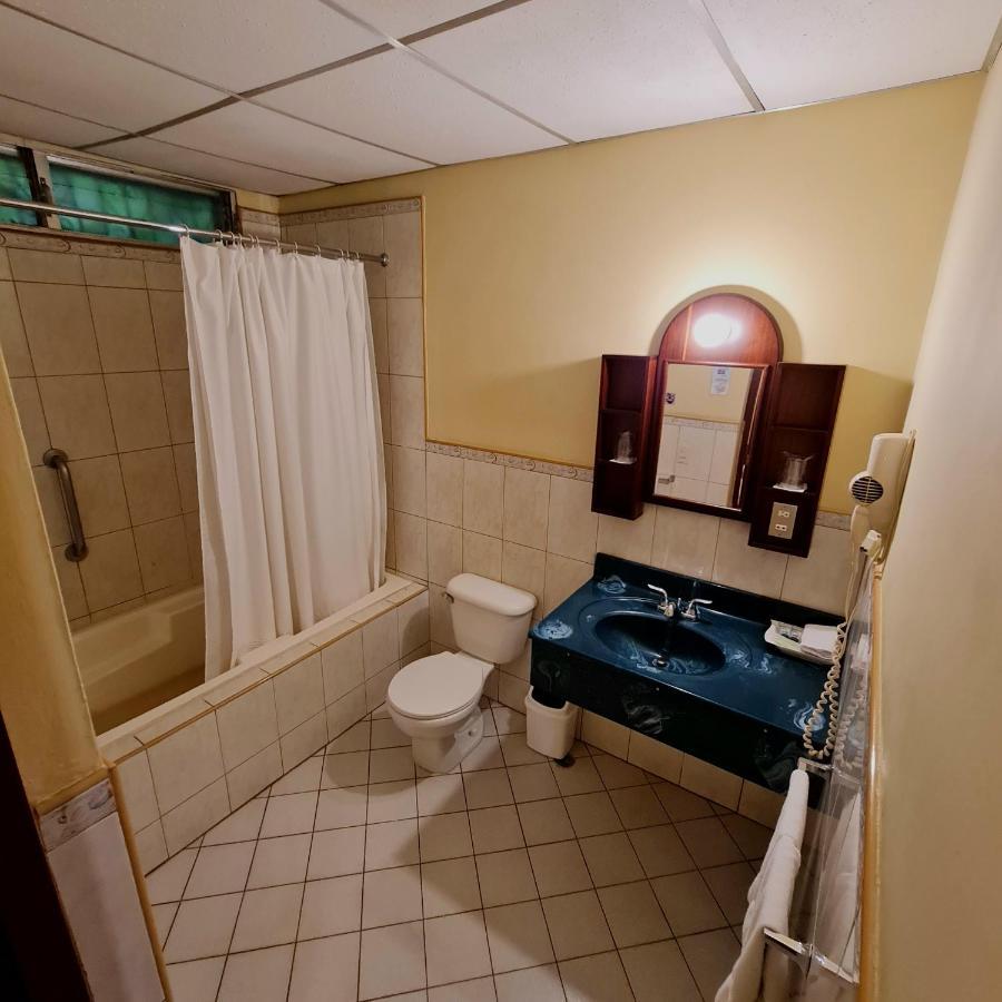 Hotel Austria León 외부 사진
